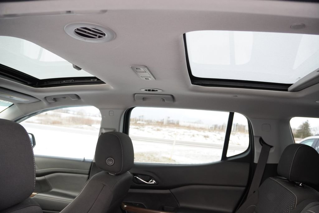 Certified 2023 GMC Acadia SLE image 19