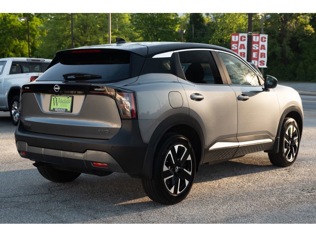 Used 2025 Nissan Kicks SV w/ Interior Electronics Package image 8