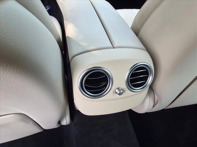 Used 2022 Mercedes-Benz E 350 Sedan image 18