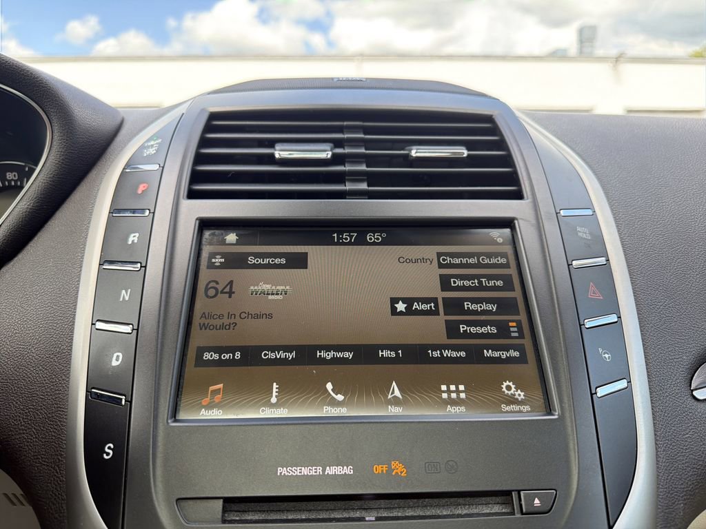 Used 2017 Lincoln MKC Reserve AWD/4WD image 24
