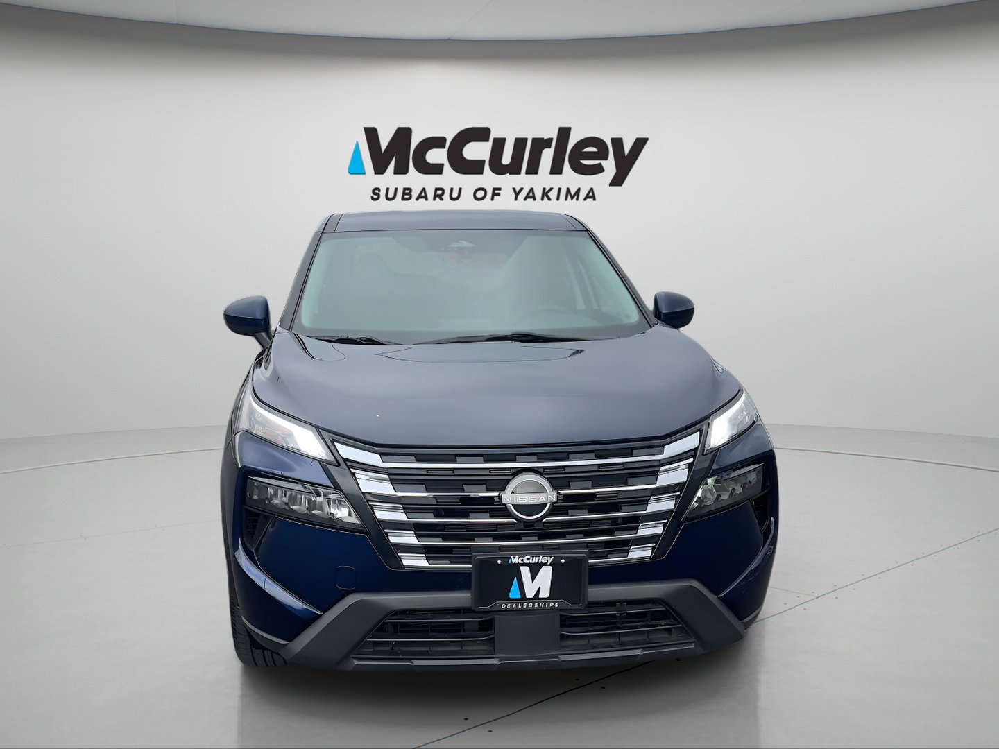 Used 2024 Nissan Rogue SV AWD/4WD image 8