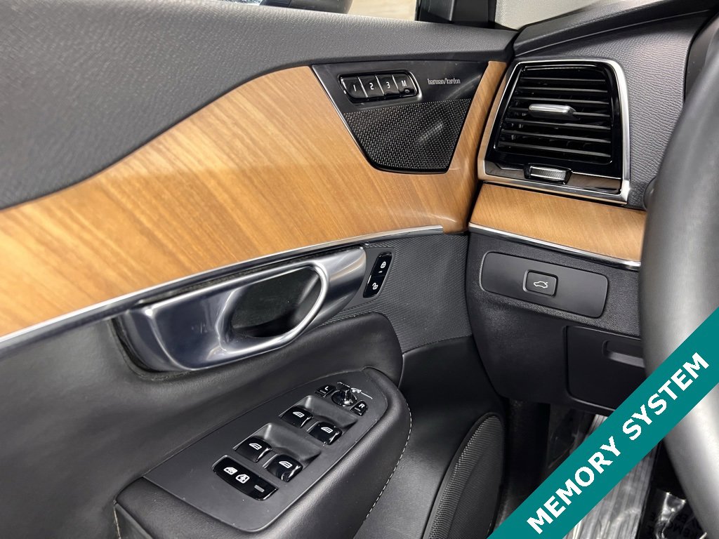 Used 2023 Volvo XC90 B6 Plus w/ Protection Package Premier image 7