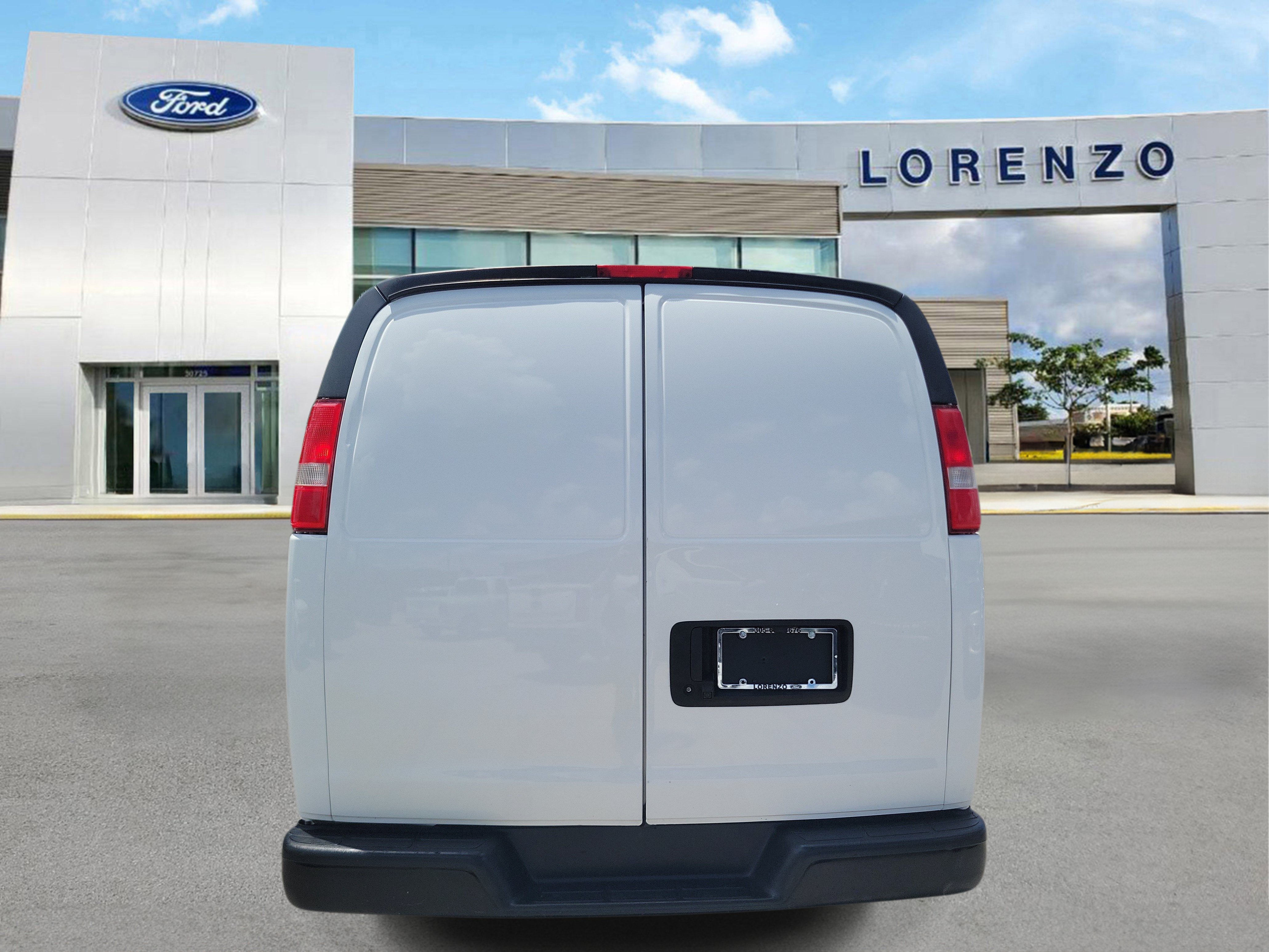 Used 2023 Chevrolet Express 2500 Extended w/ Driver Convenience Package RWD image 6