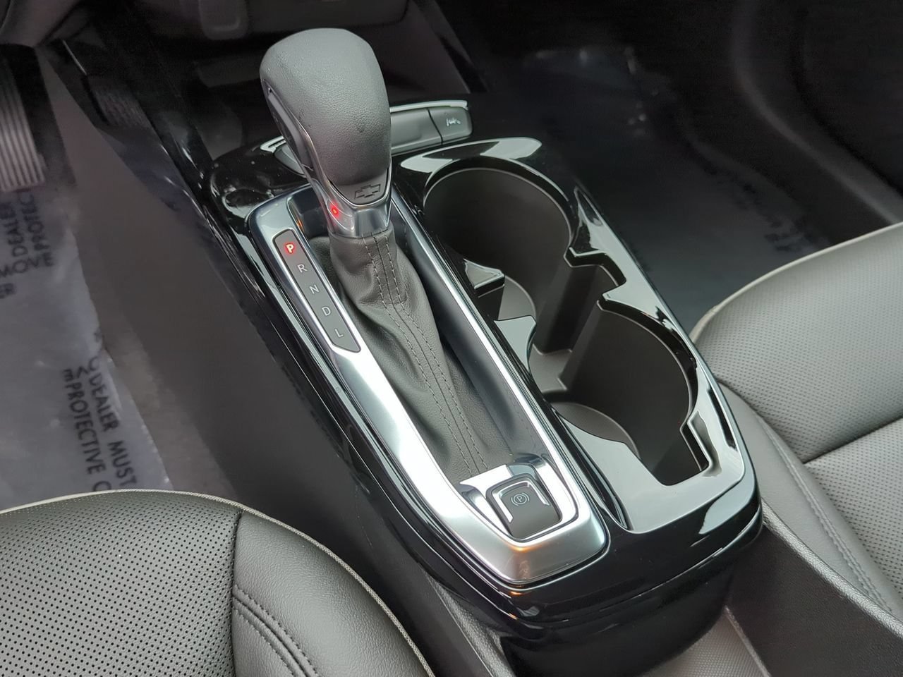 New 2026 Chevrolet Trax ACTIV w/ Sunroof Package FWD image 14