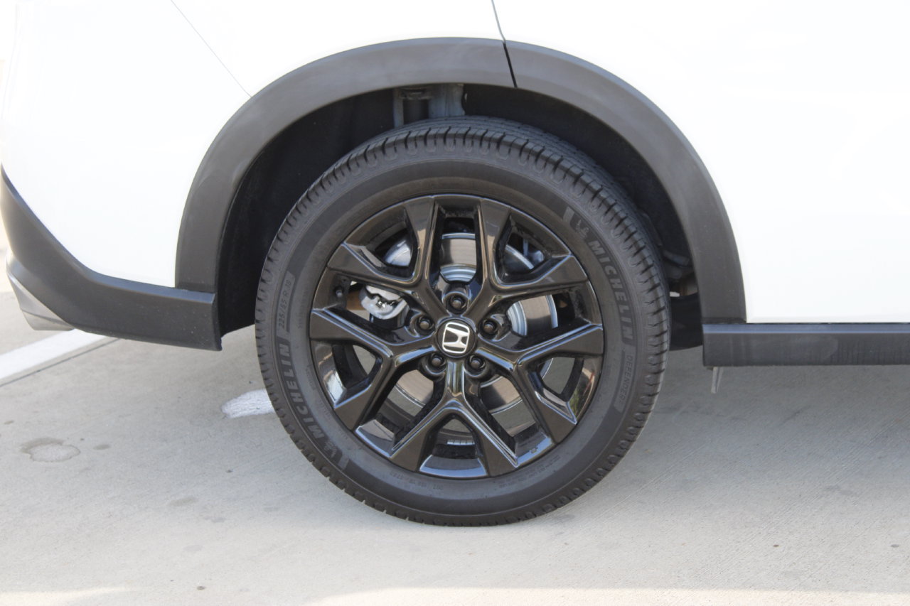 Used 2024 Honda HR-V Sport image 8