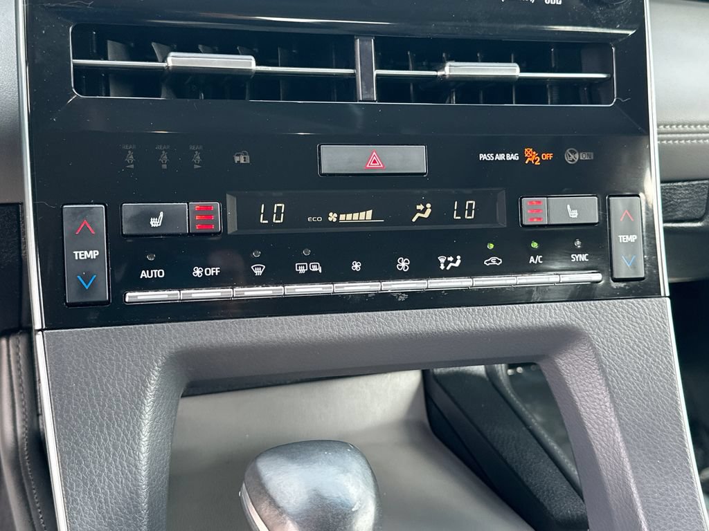 Used 2019 Toyota Avalon XSE w/ Carpet Mat Package FWD image 29