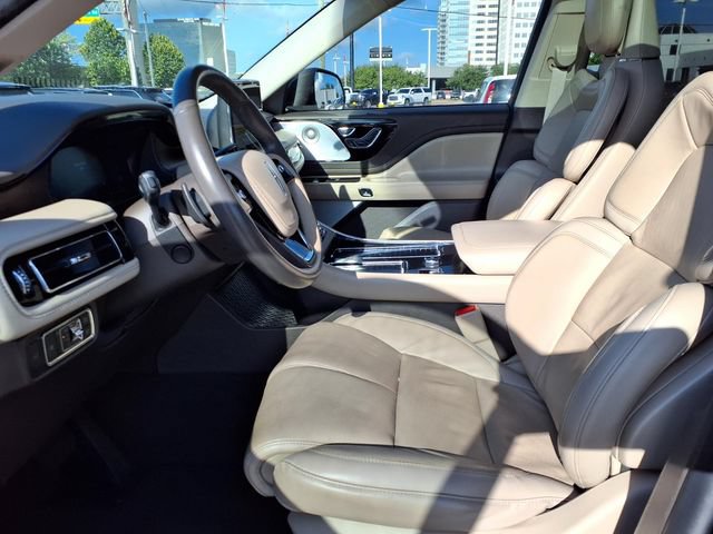 Certified 2023 Lincoln Aviator Reserve w/ Equipment Group 201A AWD/4WD image 4