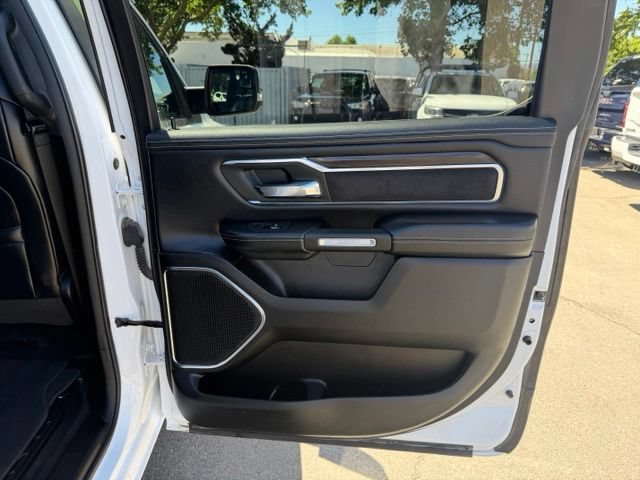 Used 2025 RAM 1500 Laramie AWD/4WD image 37