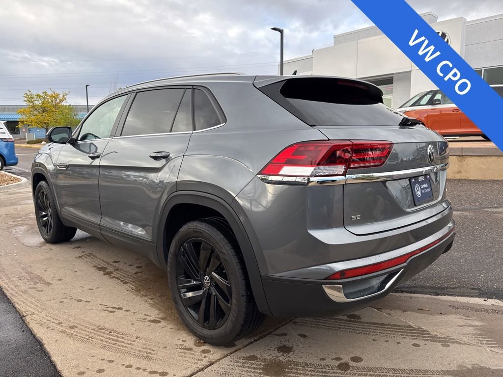 Certified 2022 Volkswagen Atlas Cross Sport SE AWD/4WD image 3
