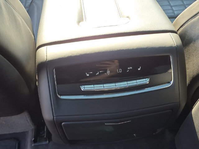 Used 2024 Cadillac Escalade Sport Platinum w/ LPO, ONYX Package AWD/4WD image 35