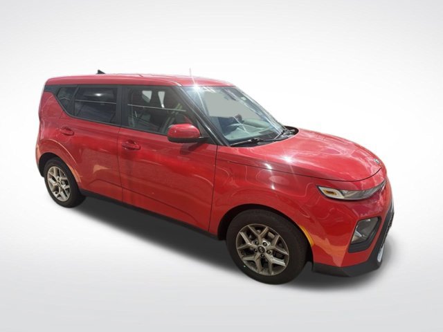 Used 2020 Kia Soul S FWD image 14