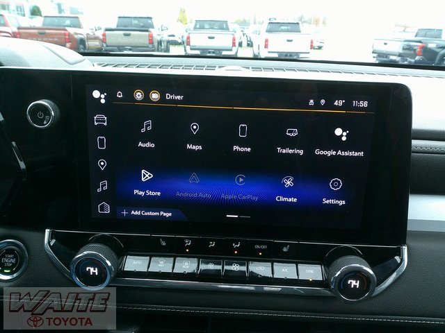 Used 2023 Chevrolet Colorado LT image 14