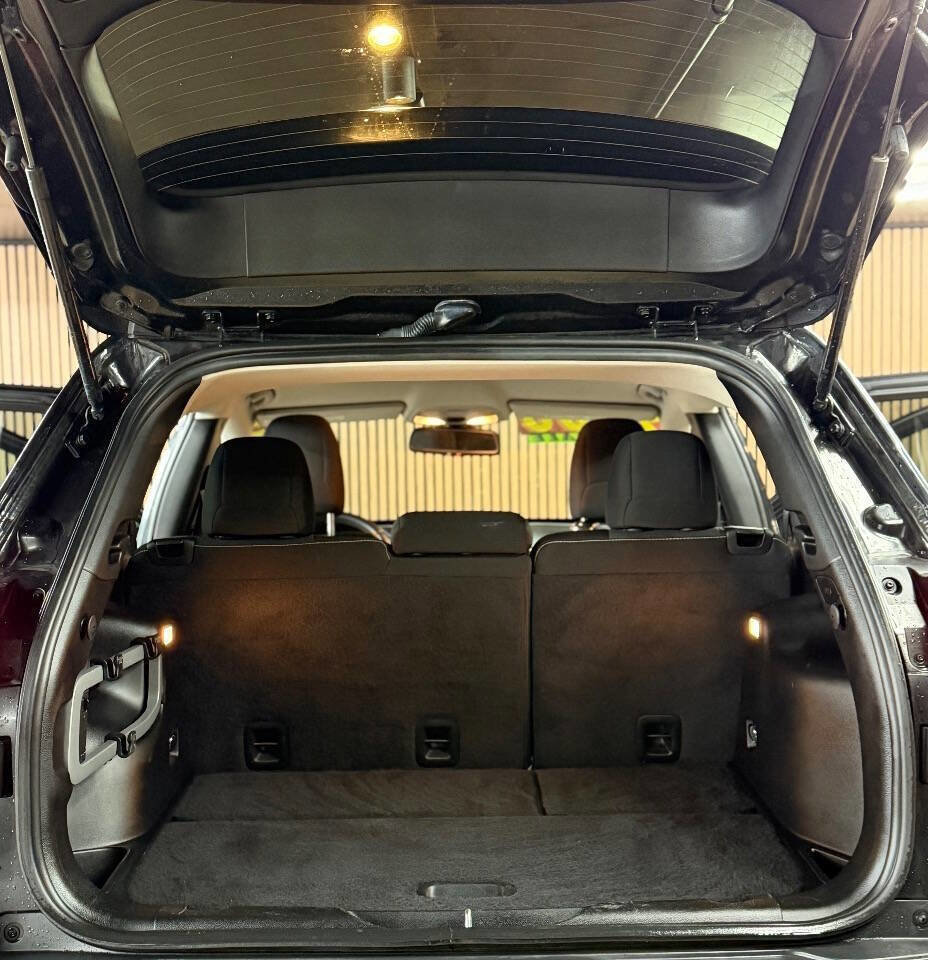 Used 2015 Jeep Cherokee Latitude image 11