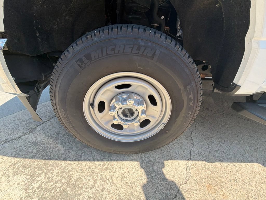 Used 2024 Ford F250 XL w/ 360-Degree Camera Package AWD/4WD image 15