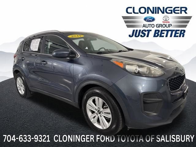 Used 2019 Kia Sportage LX w/ Option Group 017 FWD image 1