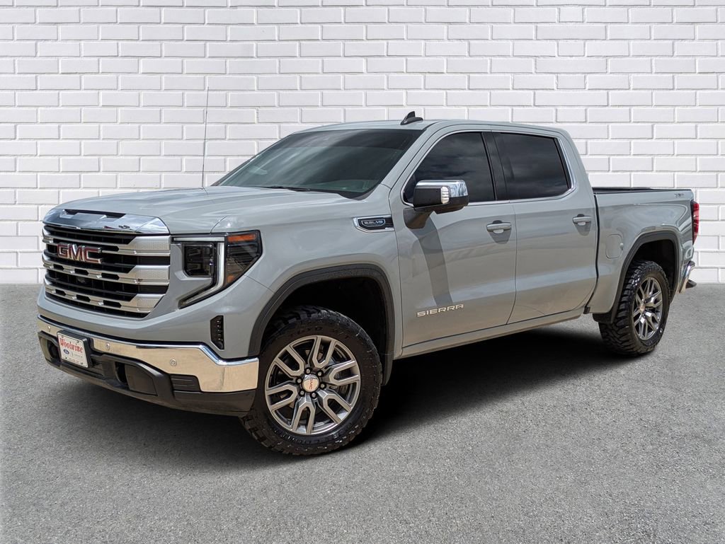 Used 2024 GMC Sierra 1500 SLE w/ Preferred Package AWD/4WD image 1