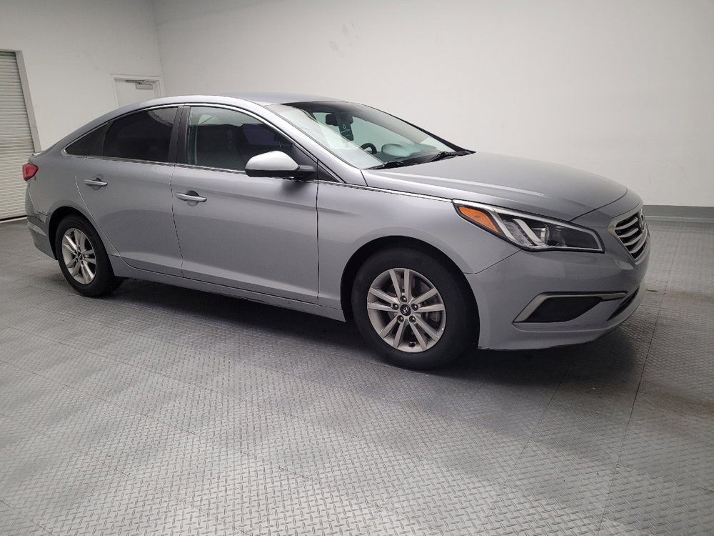 Used 2016 Hyundai Sonata SE image 11