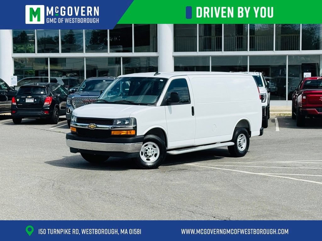 Used 2025 Chevrolet Express 2500 w/ Driver Convenience Package RWD image 1