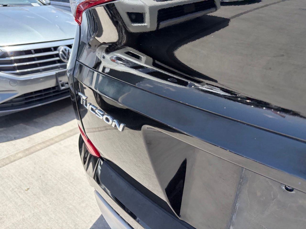 Used 2017 Hyundai Tucson Sport FWD image 5