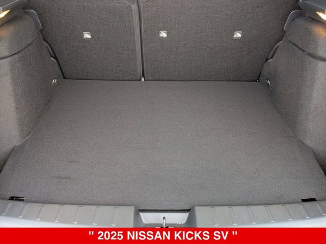 Certified 2025 Nissan Kicks SV w/ SV Premium Package AWD/4WD image 34