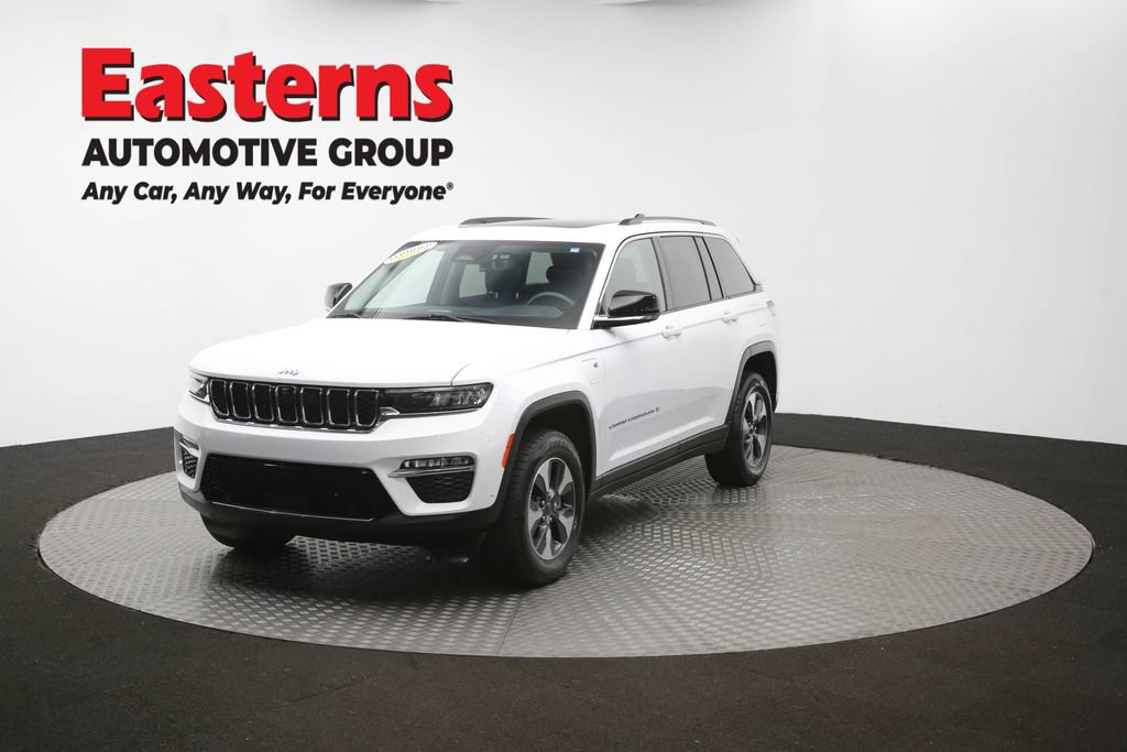 Used 2022 Jeep Grand Cherokee Limited 4xe w/ Luxury Tech Group II AWD/4WD image 58