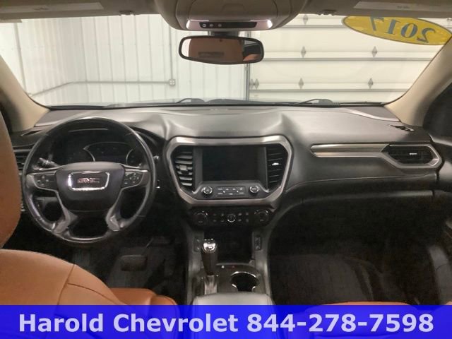 Used 2017 GMC Acadia SLT image 13
