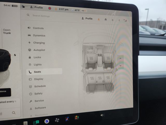 Used 2025 Tesla Model Y Long Range image 25