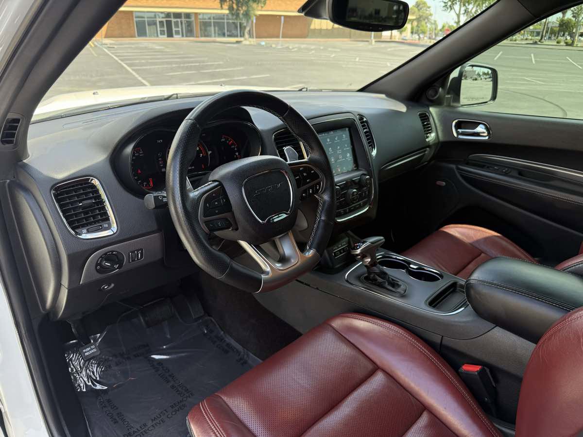Used 2018 Dodge Durango SRT w/ Technology Group AWD/4WD image 16
