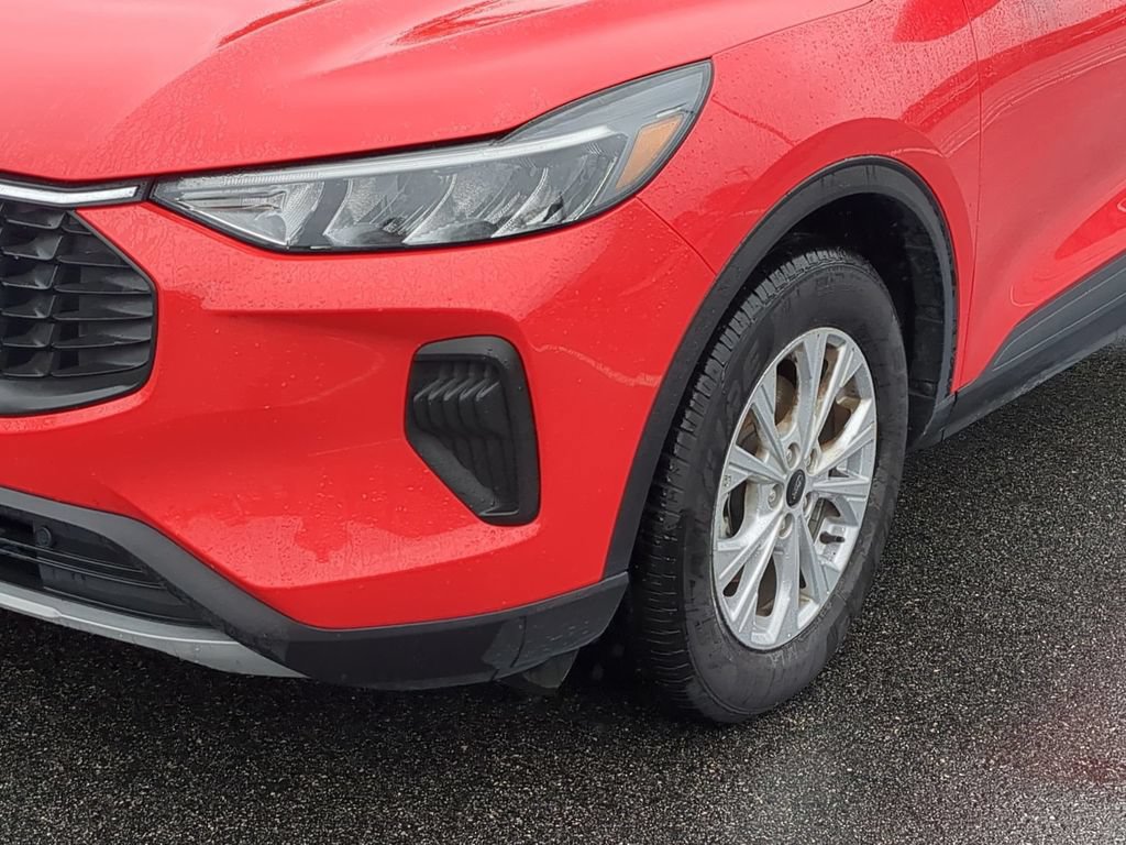 Used 2024 Ford Escape Active FWD image 9