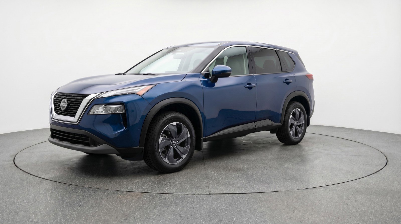 Used 2025 Nissan Rogue SV image 3