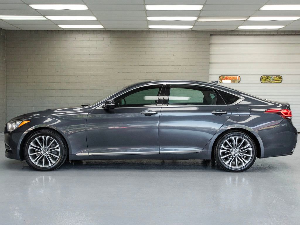 Used 2017 Genesis G80 3.8 image 4