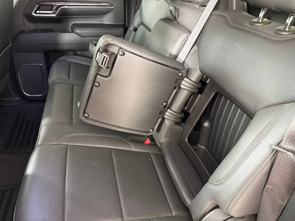 Certified 2023 Chevrolet Silverado 1500 LTZ AWD/4WD image 31