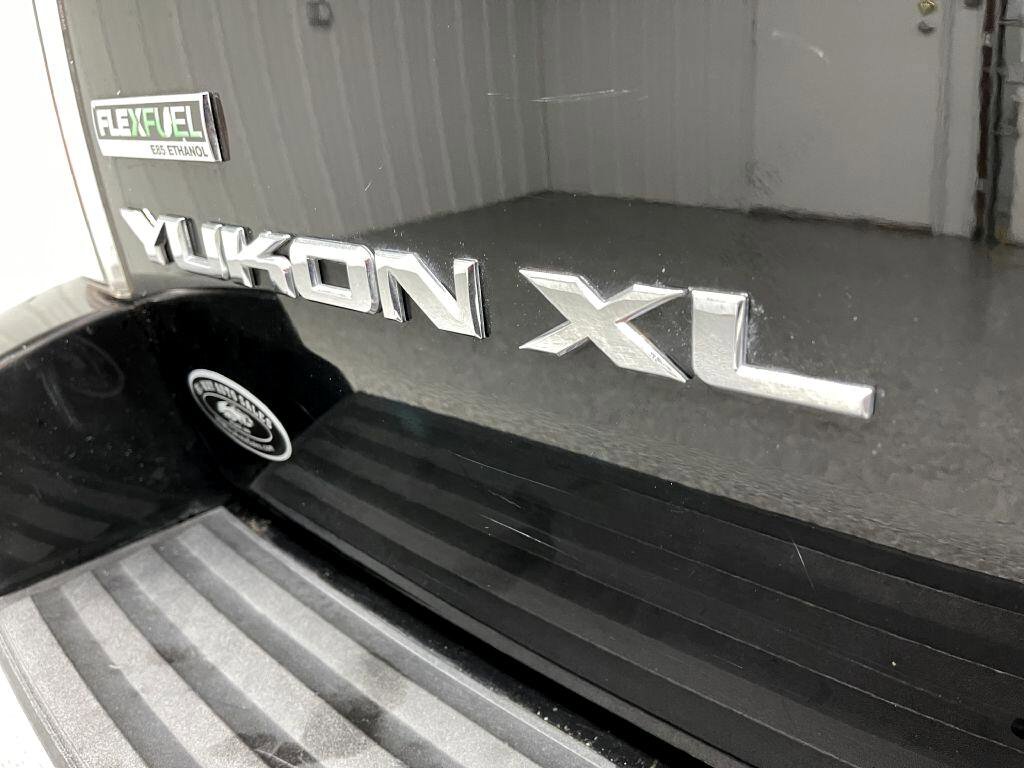 Used 2012 GMC Yukon XL Denali image 33