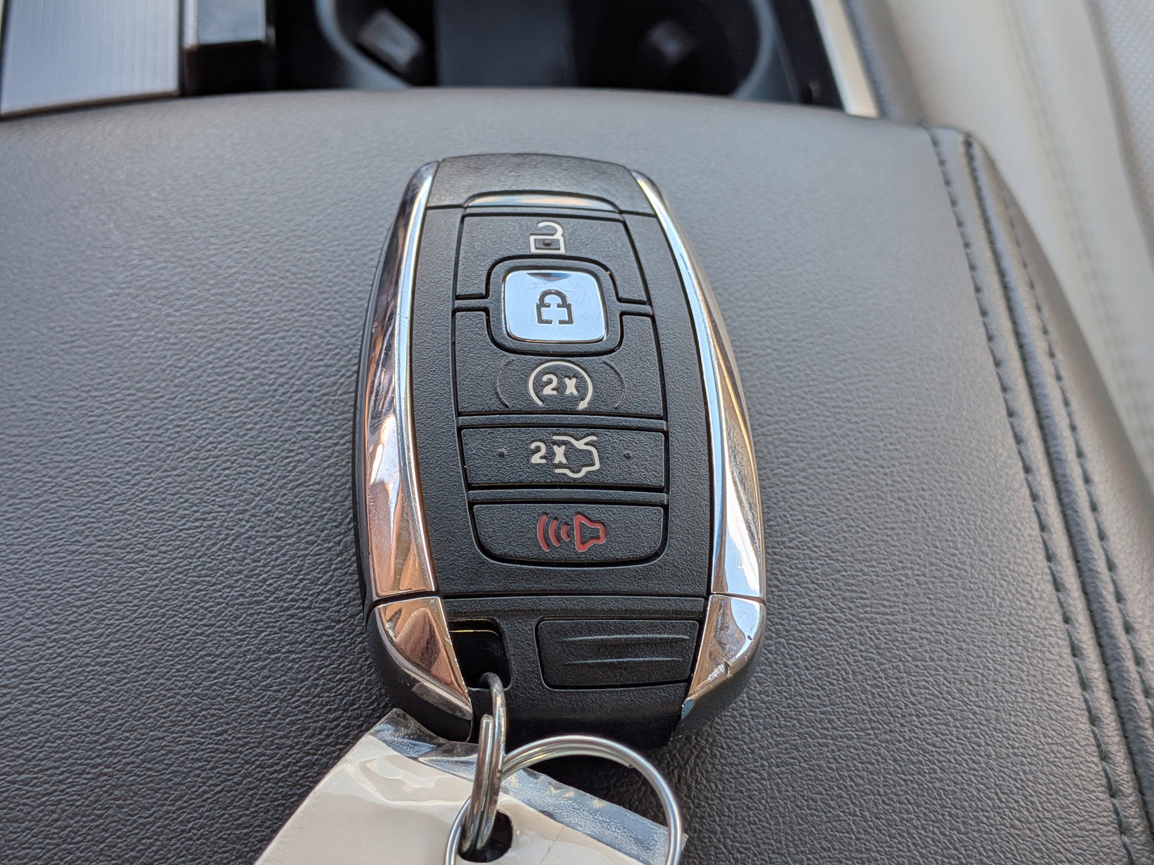 Used 2019 Lincoln MKZ Reserve FWD image 35