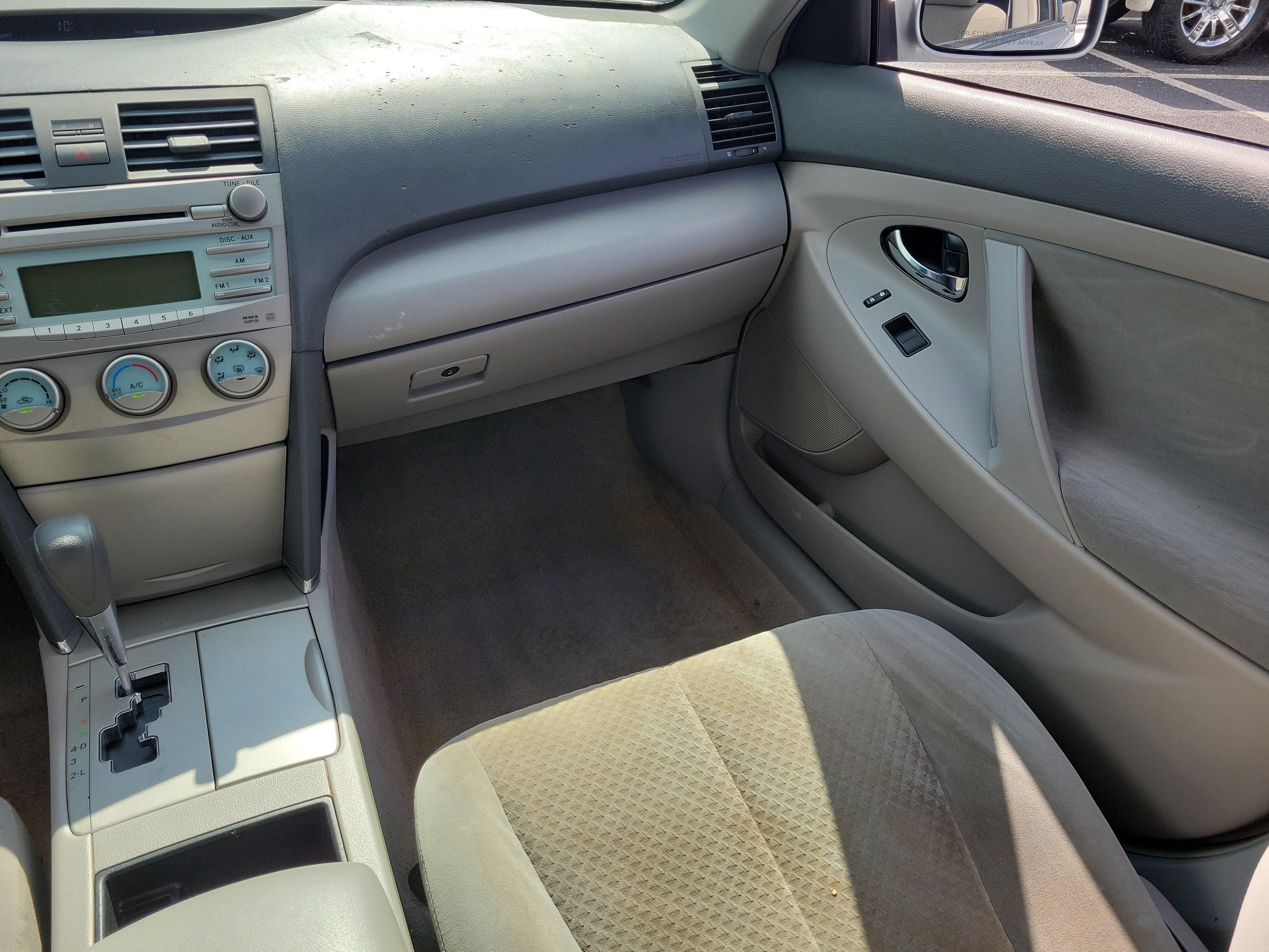 Used 2009 Toyota Camry SE FWD image 16