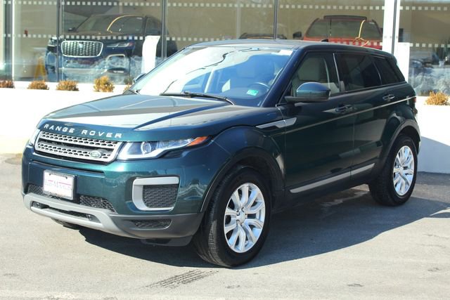 Used 2017 Land Rover Range Rover Evoque SE image 1