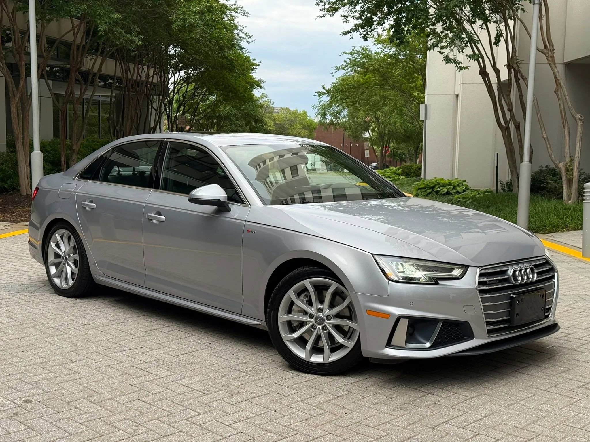Used 2019 Audi A4 2.0T Premium Plus w/ Premium Plus Package AWD/4WD image 1