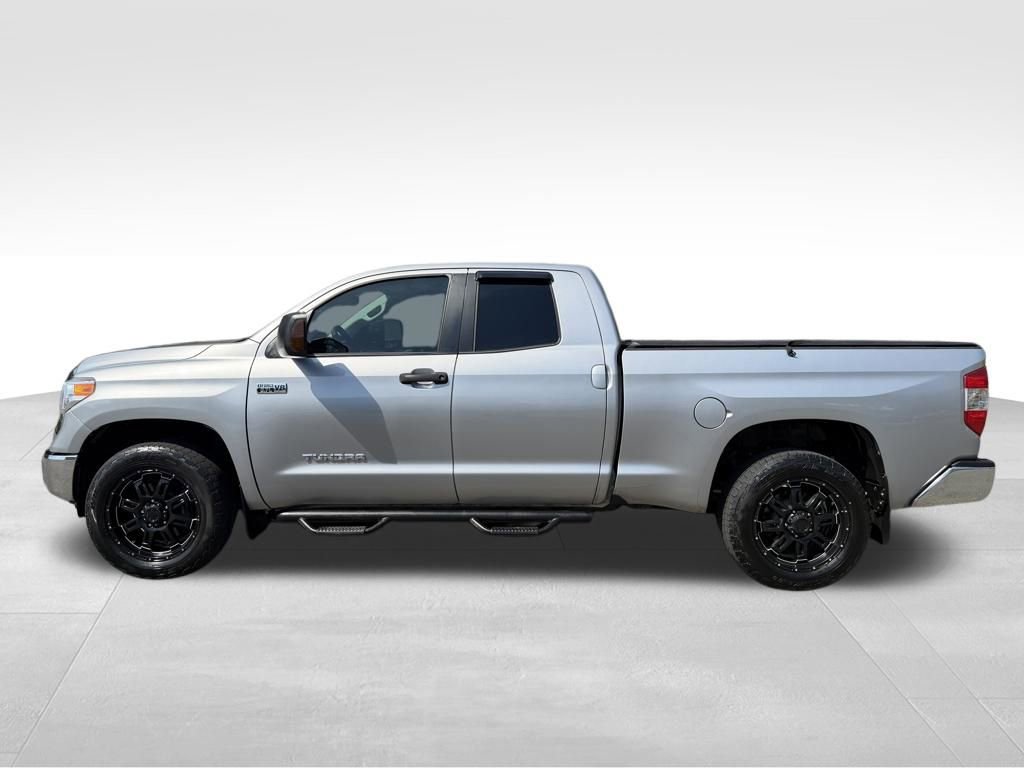 Used 2014 Toyota Tundra SR5 w/ SR5 Upgrade Package AWD/4WD video 2