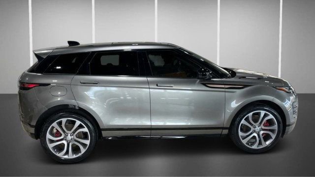 Used 2022 Land Rover Range Rover Evoque R-Dynamic SE image 6