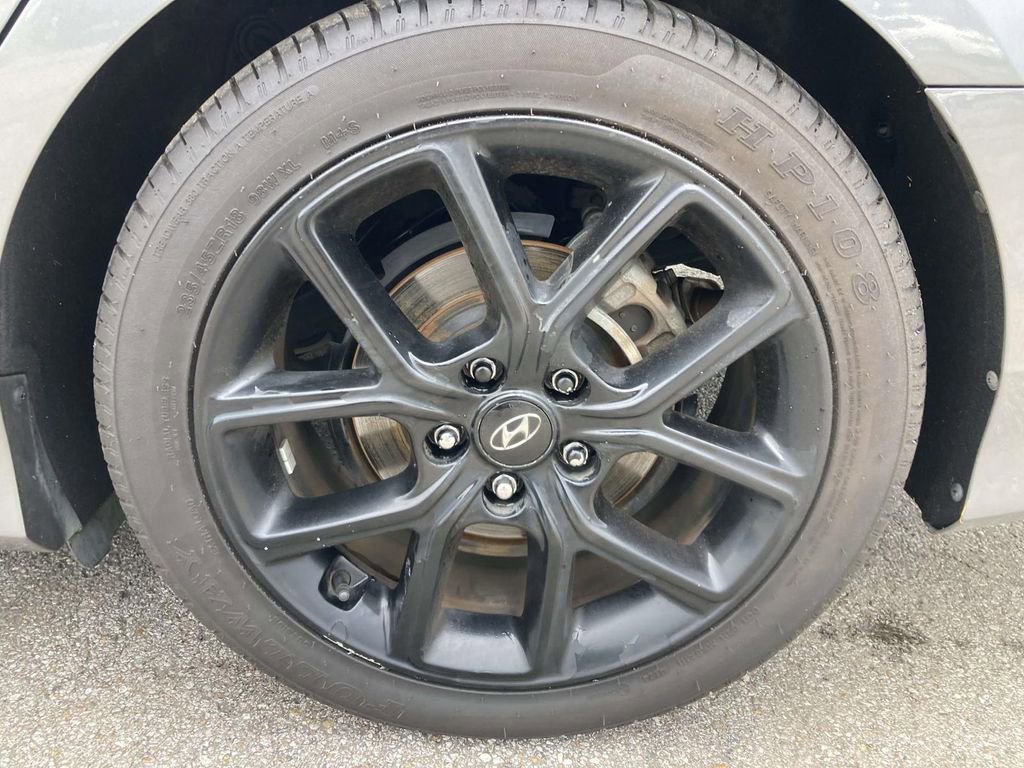 Used 2018 Hyundai Sonata Limited FWD image 13