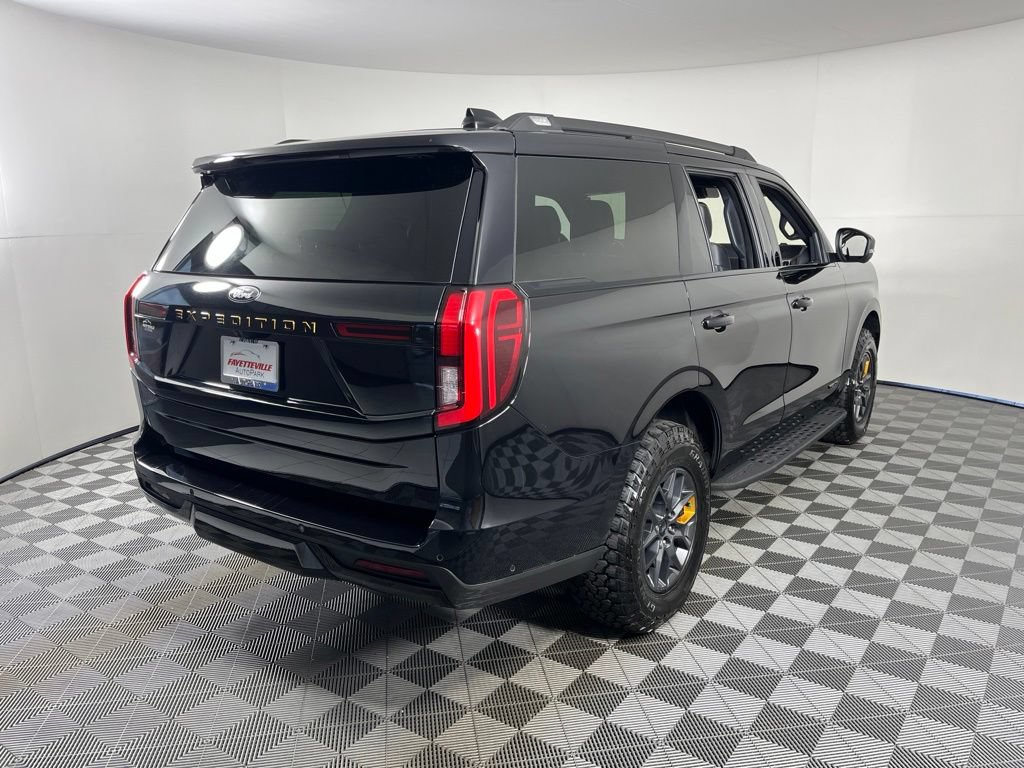 Used 2025 Ford Expedition Tremor AWD/4WD image 20