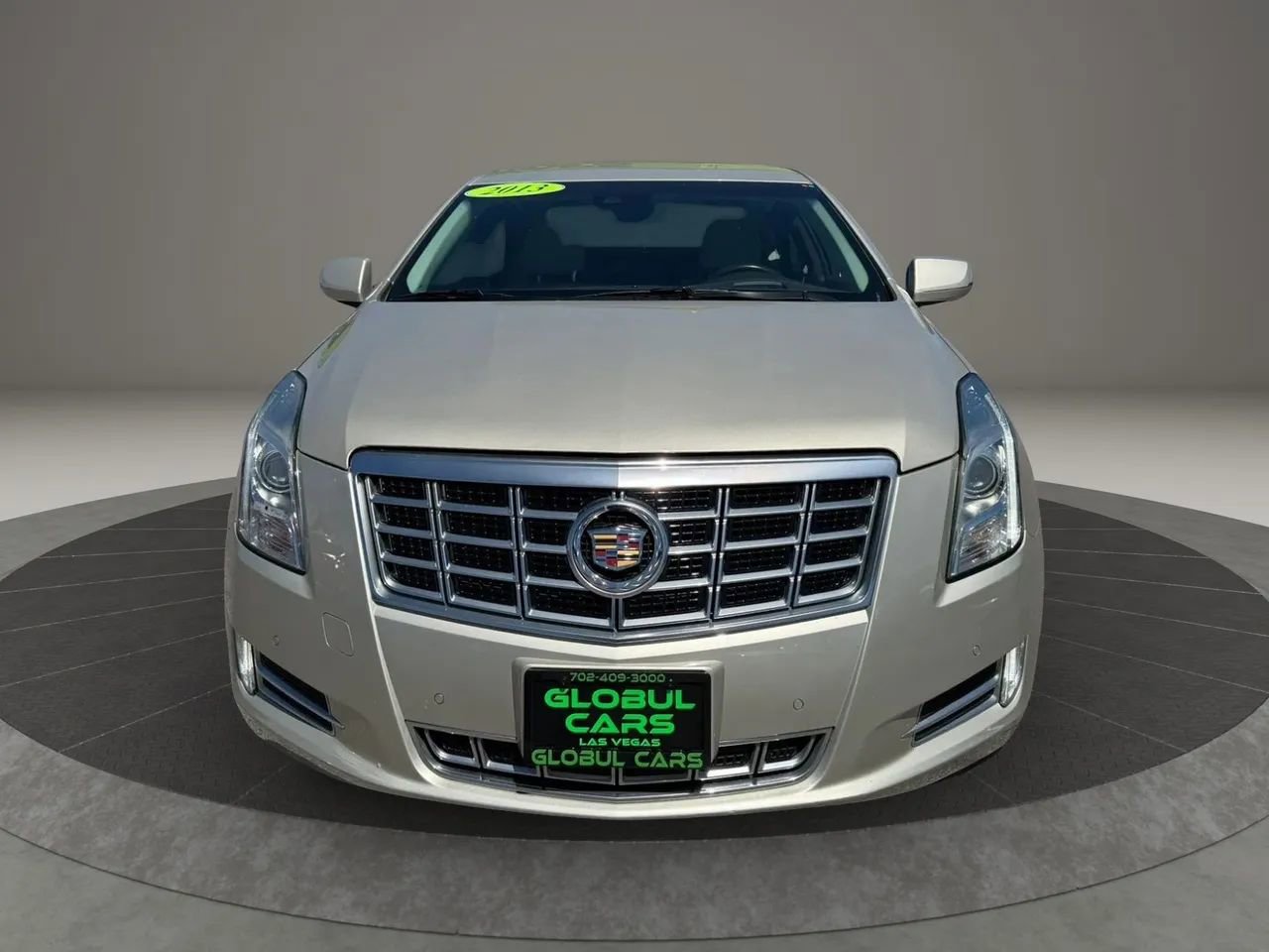 Used 2013 Cadillac XTS Premium FWD image 3