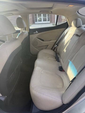 Used 2011 Kia Optima EX w/ Premium Pkg image 18