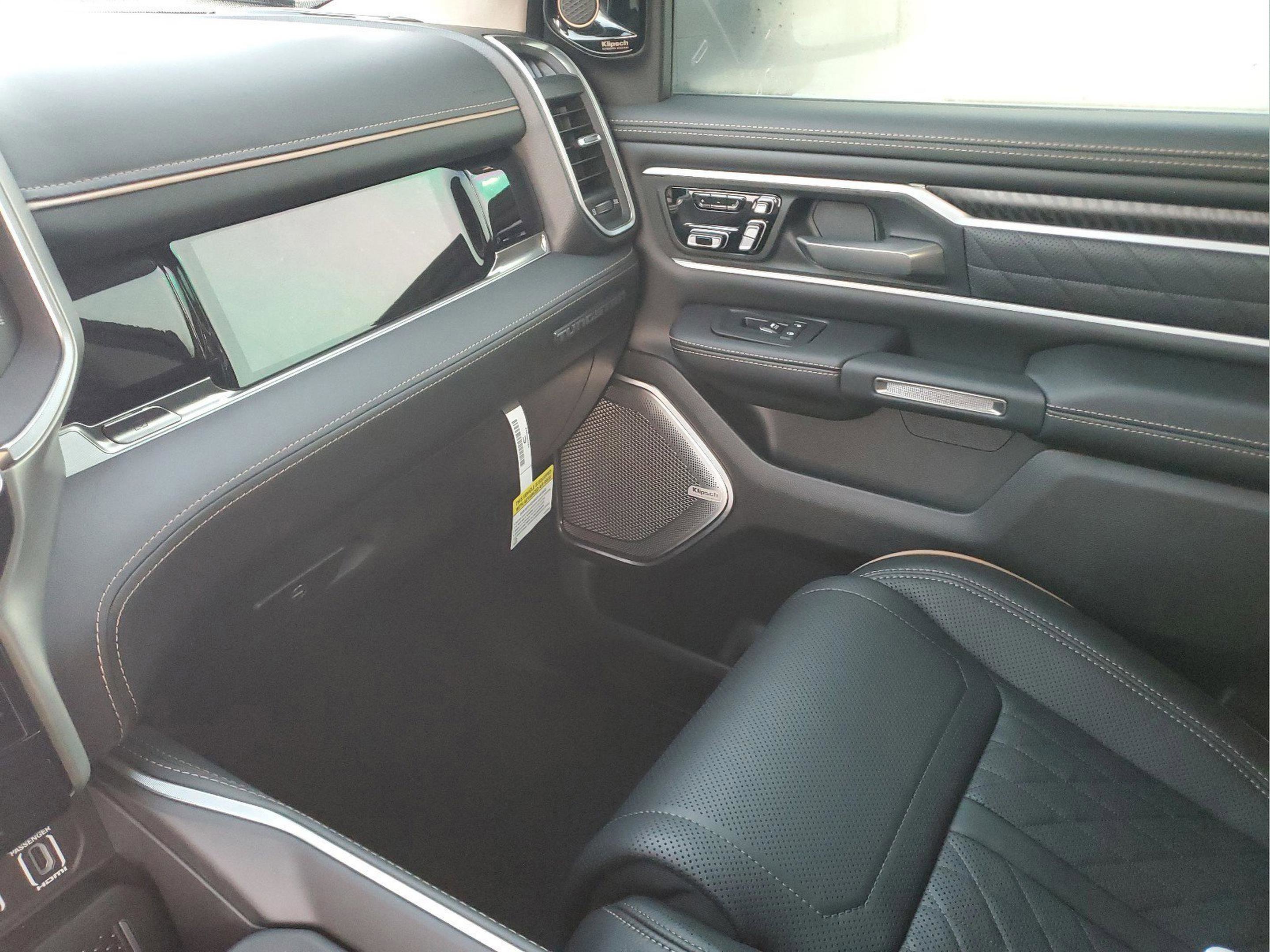 New 2026 RAM 1500 Tungsten w/ Trailer Tow Group image 11