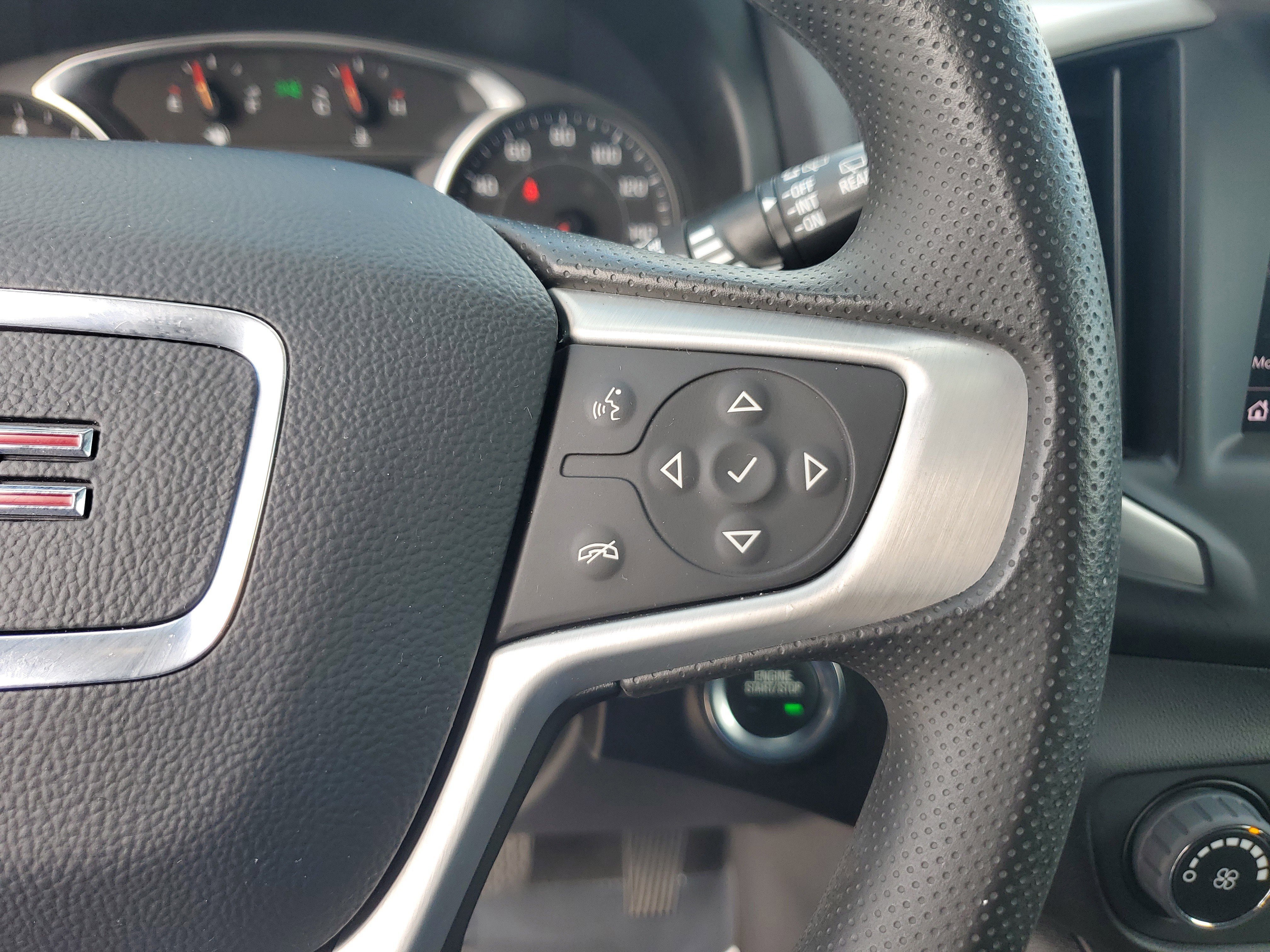 Used 2024 GMC Terrain SLE FWD image 26