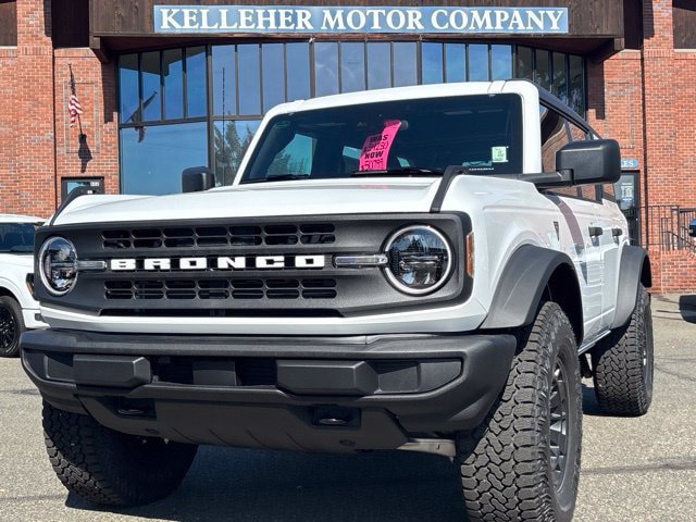 New 2026 Ford Bronco 4-Door w/ Sasquatch Package