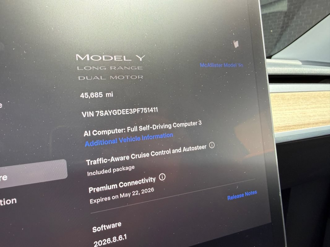 Used 2023 Tesla Model Y Long Range AWD/4WD image 34