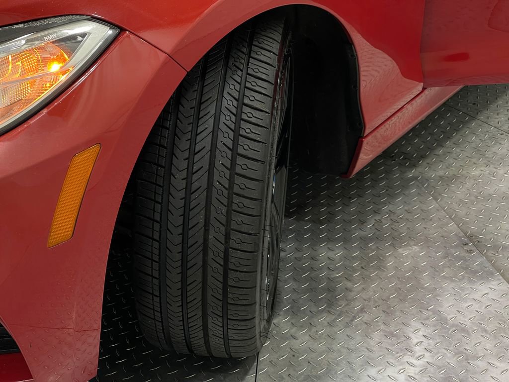 Used 2015 BMW M235i xDrive Coupe image 33