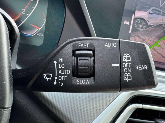 Used 2020 BMW X5 xDrive40i w/ Premium Package AWD/4WD image 32