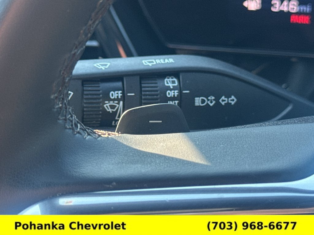 Used 2025 Chevrolet Suburban High Country AWD/4WD image 13